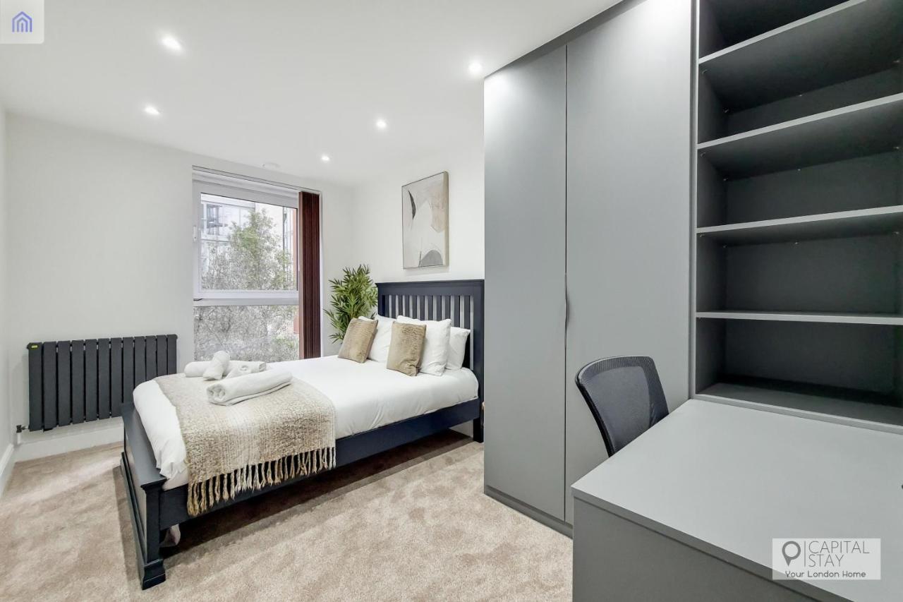 Free Parking - Stylish Three Bedroom Apartment By London Excel Екстер'єр фото