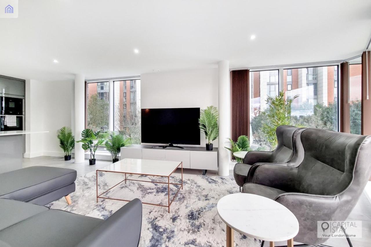 Free Parking - Stylish Three Bedroom Apartment By London Excel Екстер'єр фото